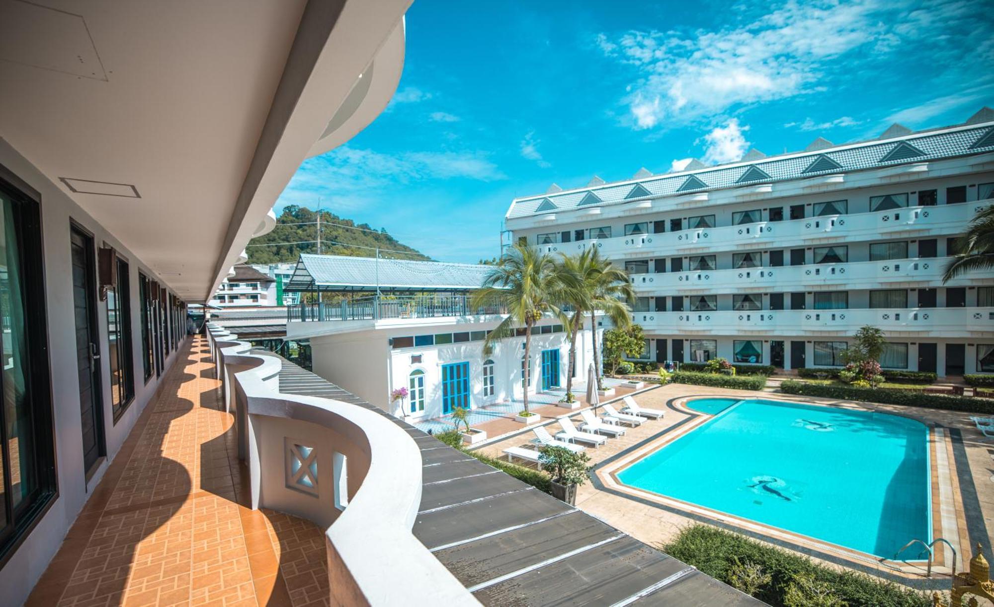 Hotel Blue Carina - Sha 3*