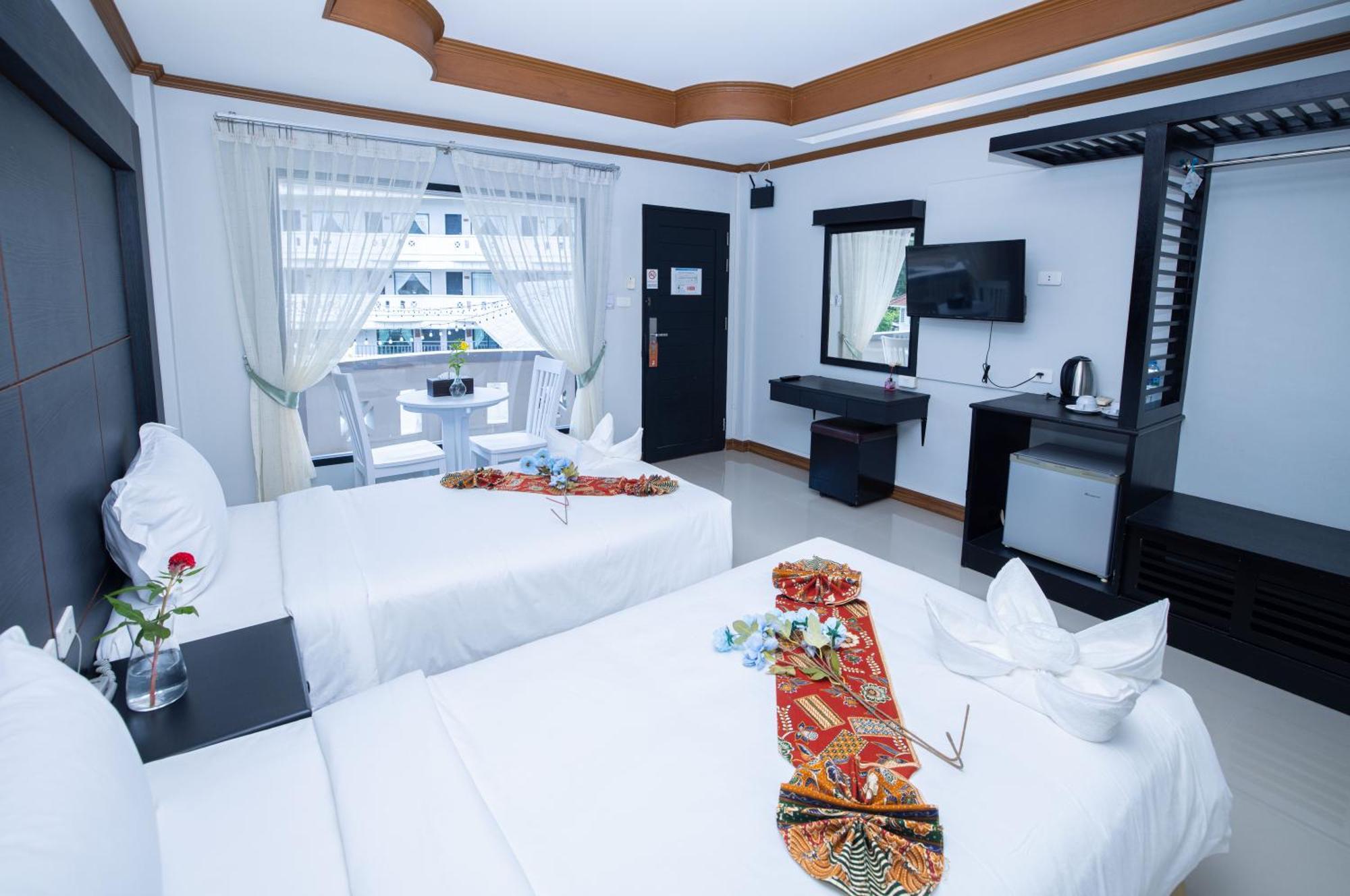Hotel Blue Carina - Sha 3*
